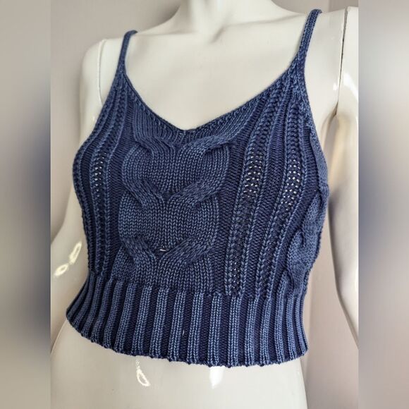 American eagle Cropped knit tank top navy blue cable knit XS - Picture 1 of 8